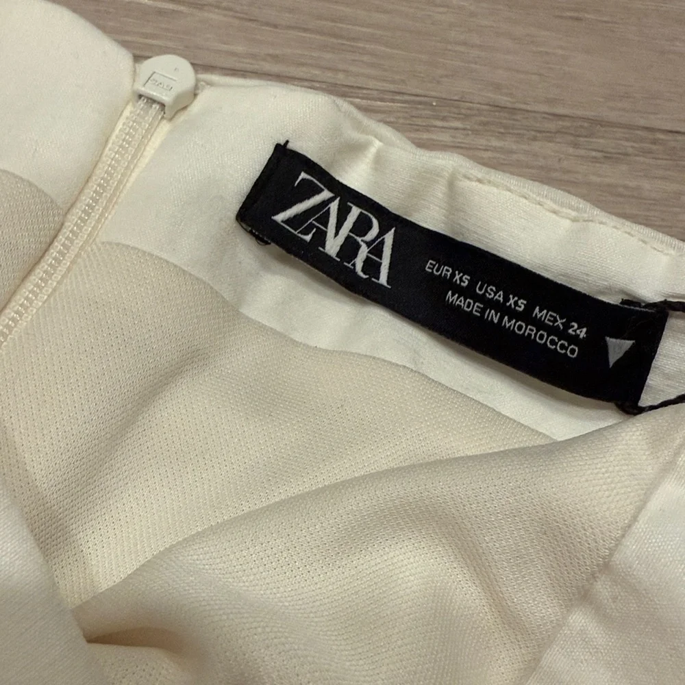 New Zara Cream Beachy Skirt